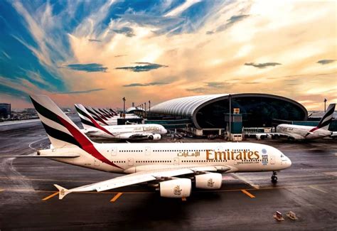 airlines that fly to dubai.